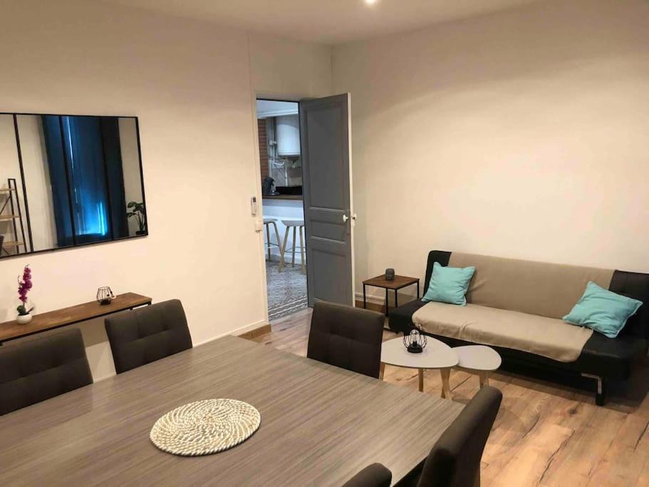 Appartement Spacieux Centre Ville Rivesaltes Esterno foto