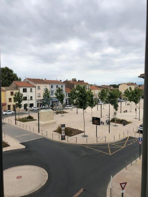Appartement Spacieux Centre Ville Rivesaltes Esterno foto